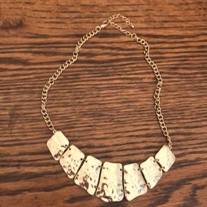 Fun gold necklace